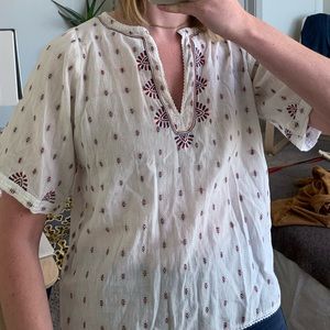 dRA Embroidered Top